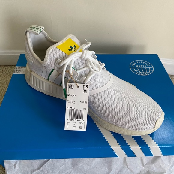Adidas NMD R1s - brand new, still in box, never worn - Picture 2 of 3